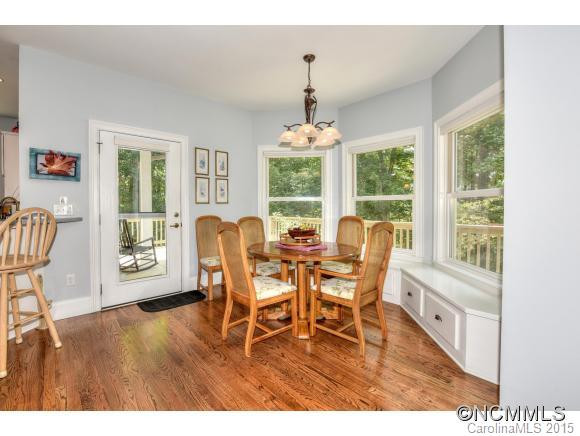 193 Nestlewood Trail - Photo 10