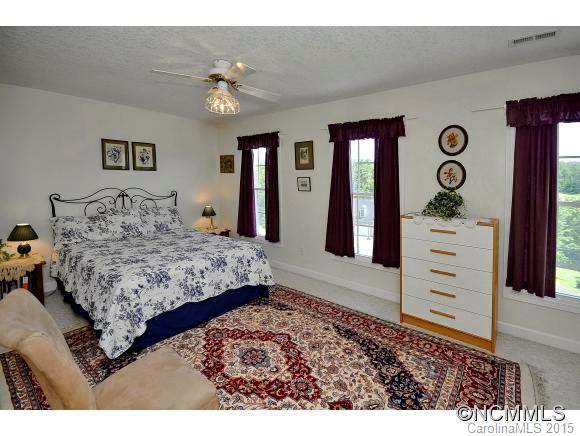 2 Hampton Drive - Photo 13