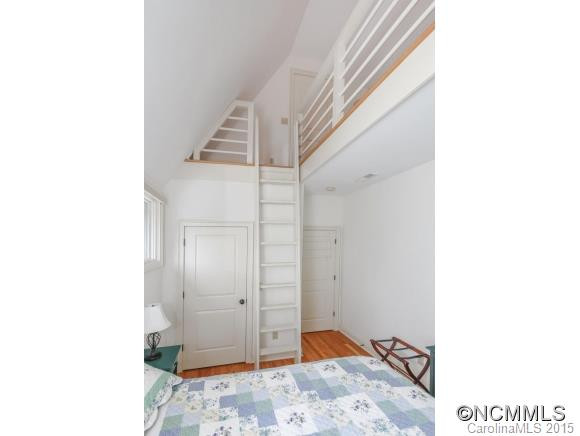 26 Sylvan Avenue - Photo 17