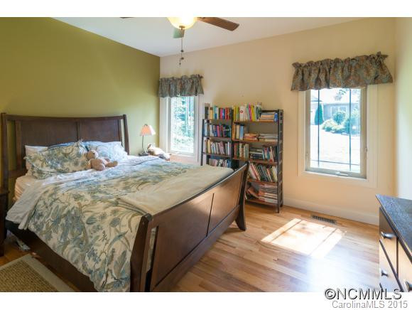 122 Craggy - Photo 10