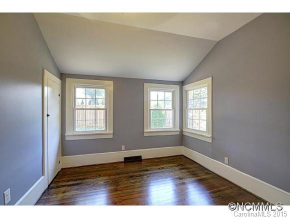 110 Virginia Avenue - Photo 9