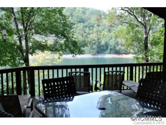 250 Lakes End - Photo 9