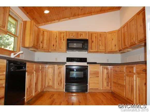 400 Chestnut Cove Drive - Photo 4