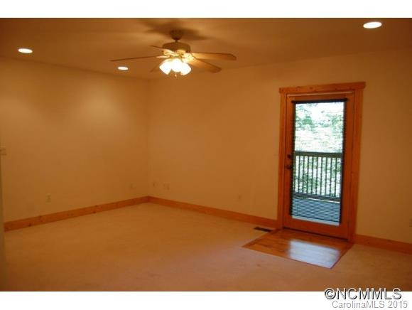 400 Chestnut Cove Drive - Photo 9