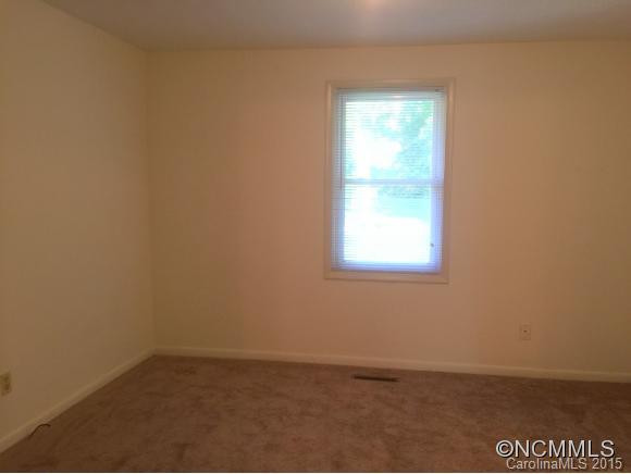 2 Selma Circle - Photo 5