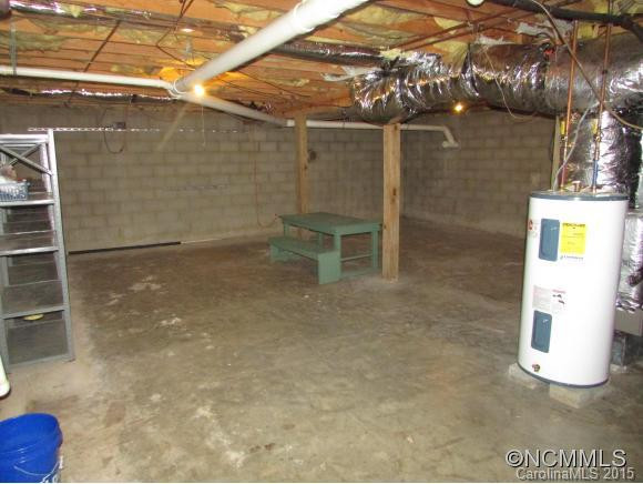 22 Armstrong - Photo 15