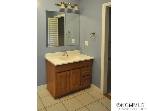 8 Reese Road - Photo 15