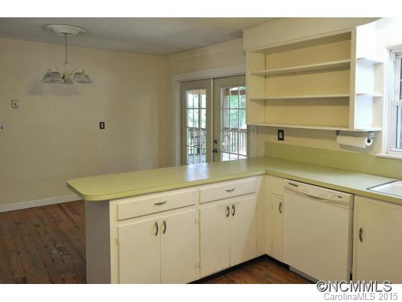 8 Reese Road - Photo 10