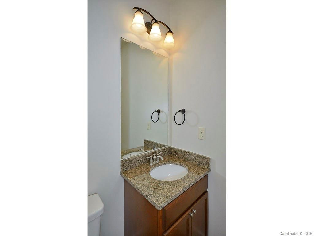 9 BROADMOOR DRIVE - Photo 11