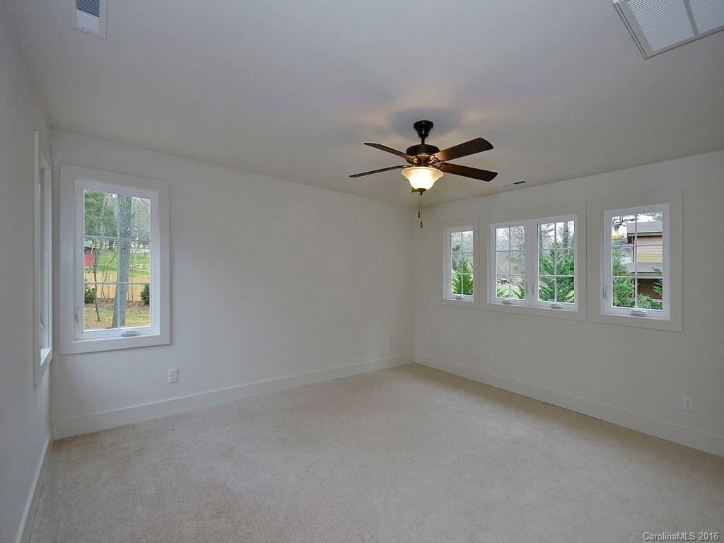 9 BROADMOOR DRIVE - Photo 13