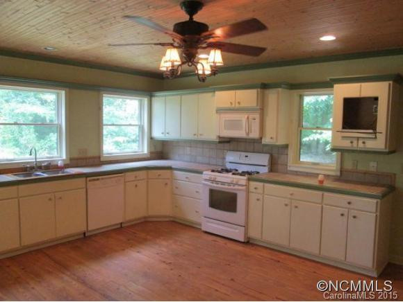 409 Howard Moore Road - Photo 7