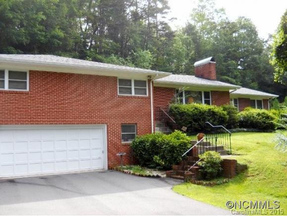 226 Tanglewood Heights