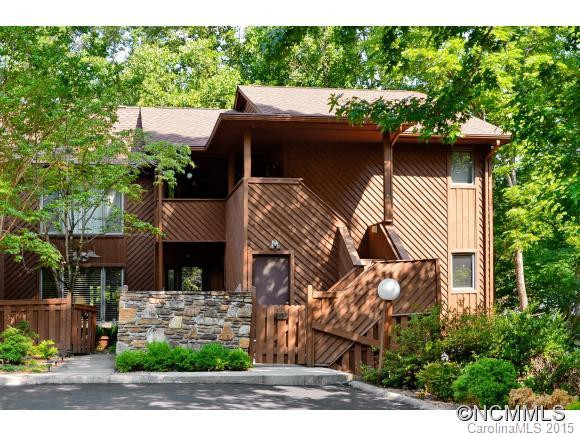 51 W Woodsong Lane