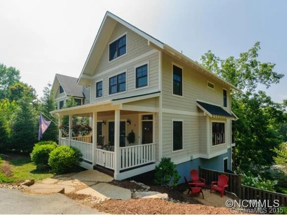 27 Thurland Ave