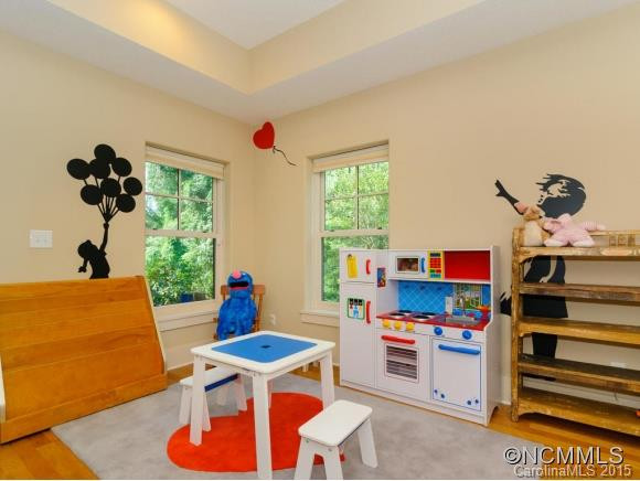 27 Thurland Ave - Photo 19