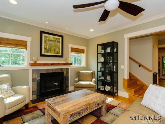 27 Thurland Ave - Photo 5