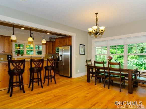 27 Thurland Ave - Photo 7