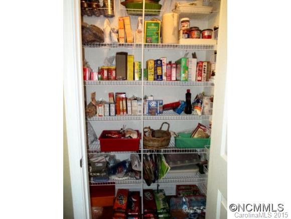 860 Safari Drive - Photo 10