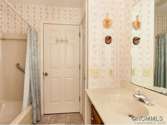 441 Hillcrest Circle - Photo 14