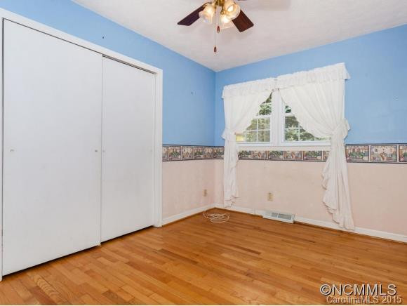 441 Hillcrest Circle - Photo 15