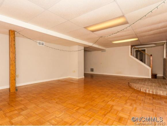 441 Hillcrest Circle - Photo 19
