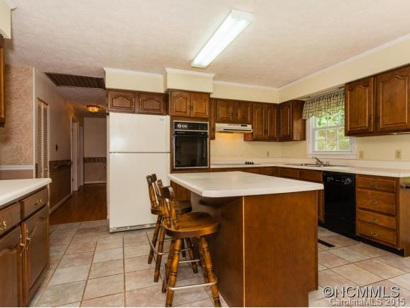 441 Hillcrest Circle - Photo 7