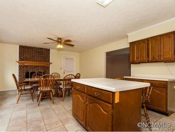 441 Hillcrest Circle - Photo 9