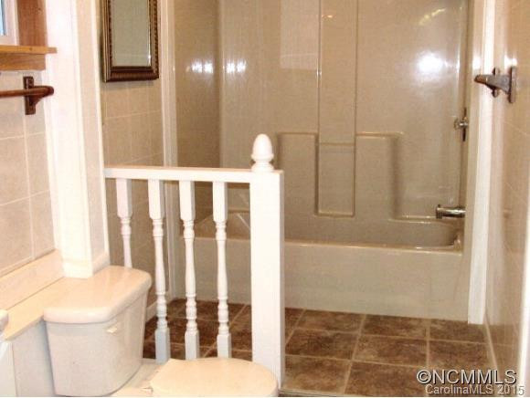 960 Unahala Creek Road - Photo 18