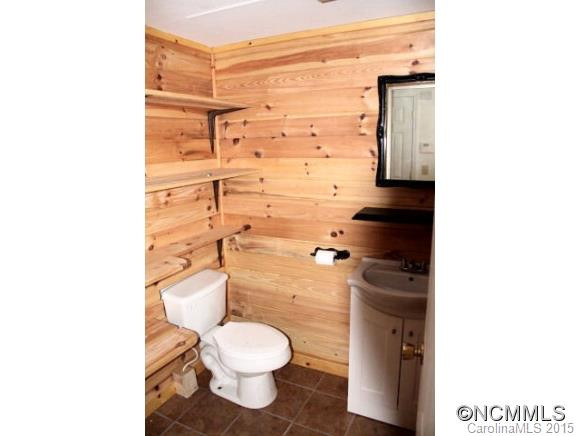 960 Unahala Creek Road - Photo 20