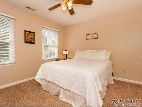 33 Graceland Place - Photo 11