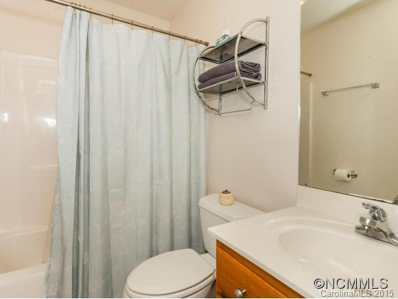 33 Graceland Place - Photo 14