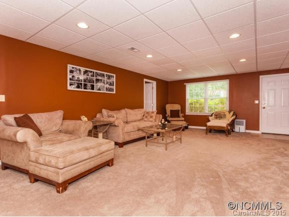 33 Graceland Place - Photo 15