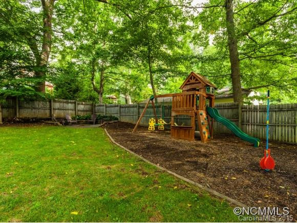33 Graceland Place - Photo 24