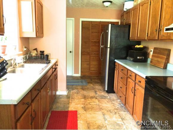 600 Forest Street - Photo 4
