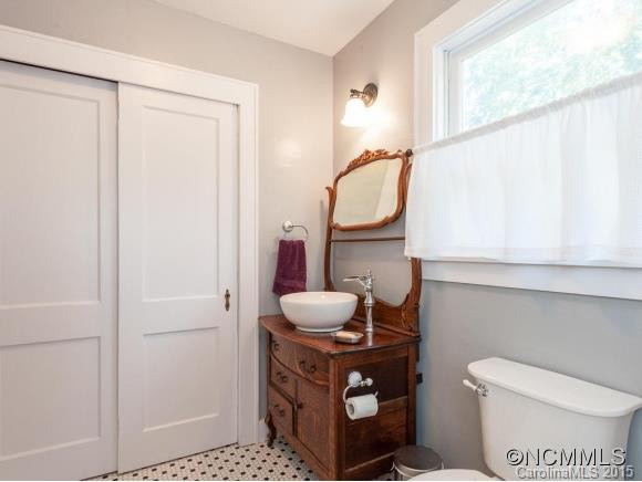 49 Lucerne Avenue - Photo 8