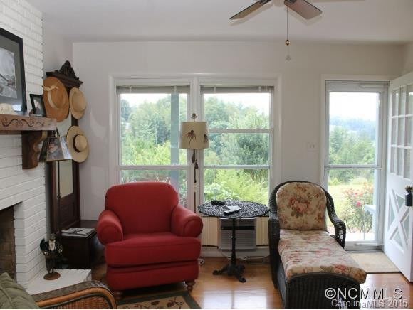 25 SPRINKLE DRIVE - Photo 2