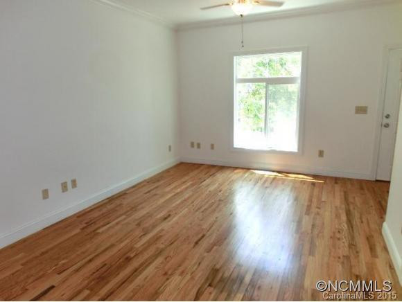 33B Clyde St - Photo 2