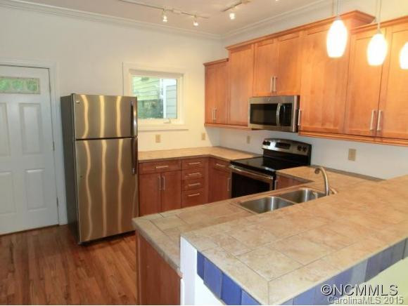 33B Clyde St - Photo 3