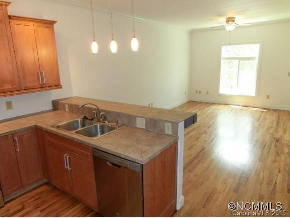 33B Clyde St - Photo 4