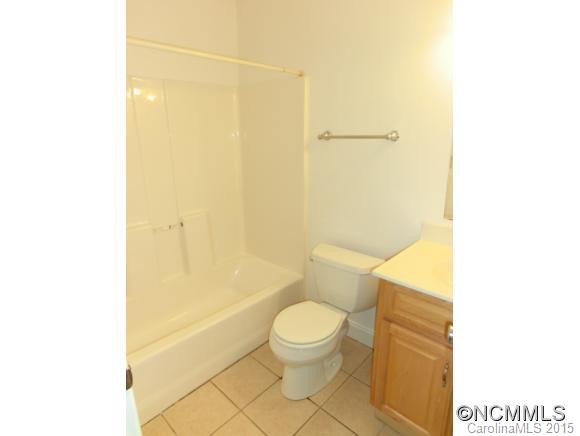33B Clyde St - Photo 7