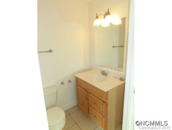33B Clyde St - Photo 8