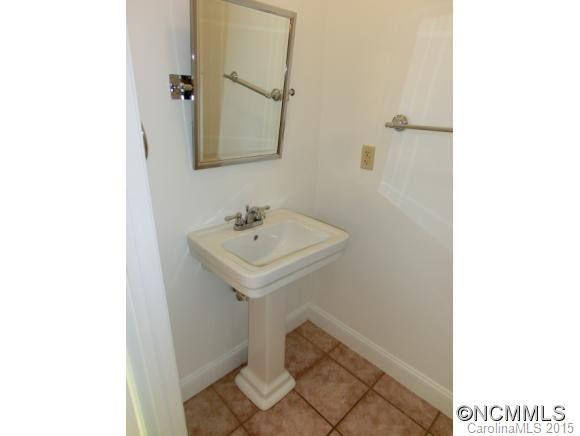 33B Clyde St - Photo 9