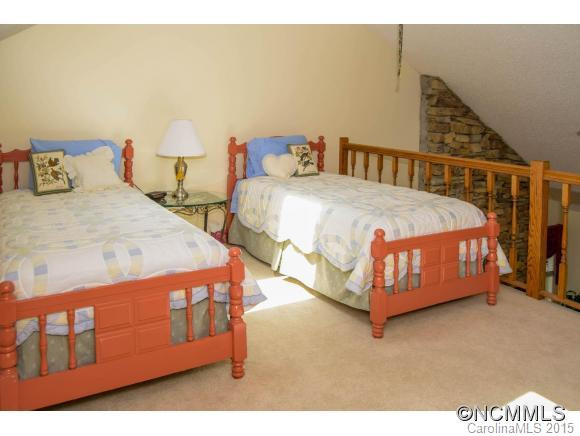103 Fleetwood Plaza - Photo 19