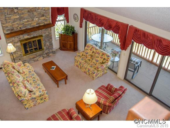 103 Fleetwood Plaza - Photo 3