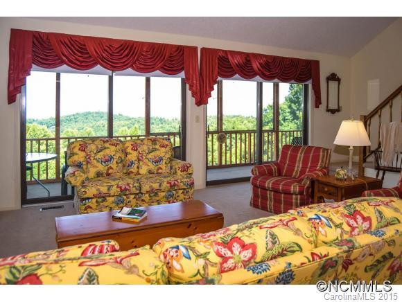103 Fleetwood Plaza - Photo 4