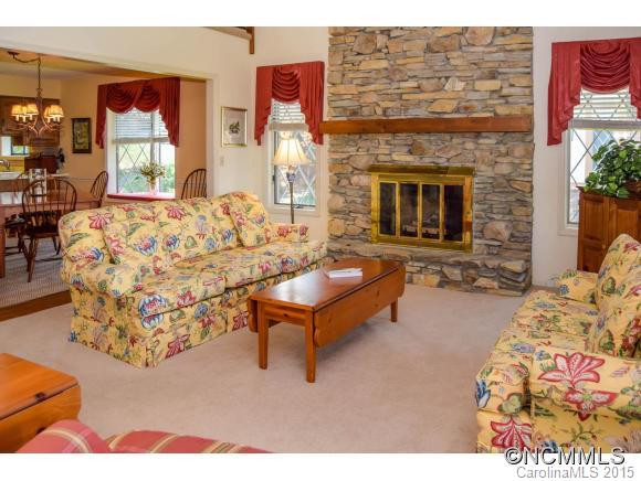 103 Fleetwood Plaza - Photo 6