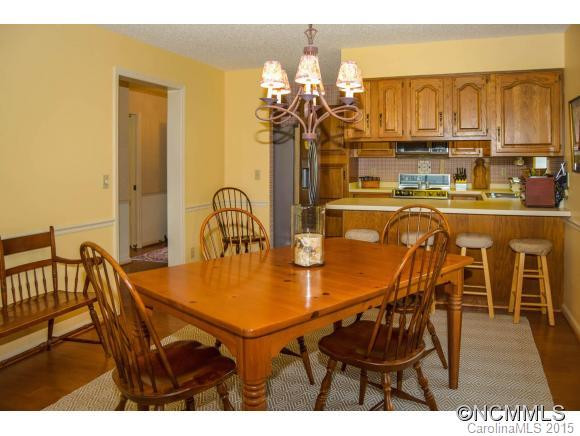 103 Fleetwood Plaza - Photo 8