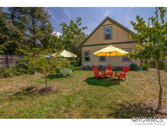 215 East College Street - Photo 24