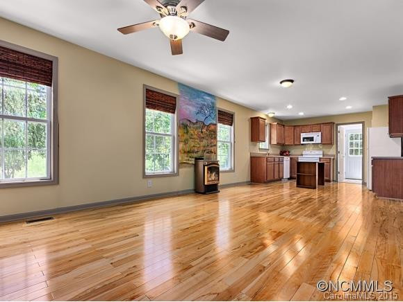 324 MACNEIL WAY - Photo 11