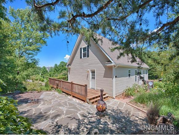 324 MACNEIL WAY - Photo 4